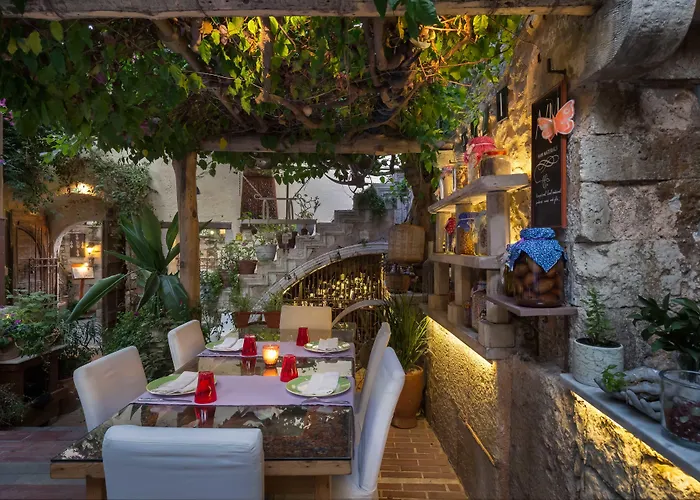 Avli Lounge Apartments